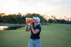 Riley Smyth celebrates earning LPGA Tour card September 2025